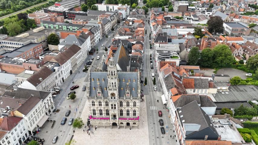 Dronegraphy